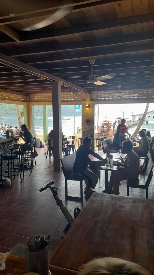 Bong'S Guesthouse M'Pai Bay Koh Rong Sanloem Exterior foto