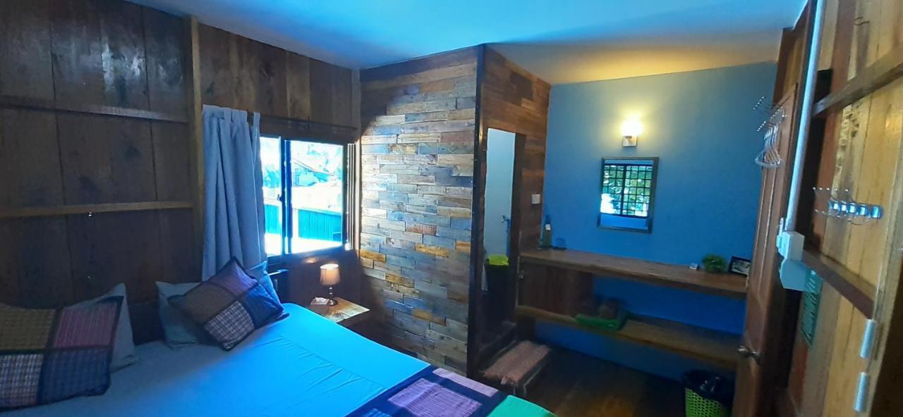 Bong'S Guesthouse M'Pai Bay Koh Rong Sanloem Exterior foto